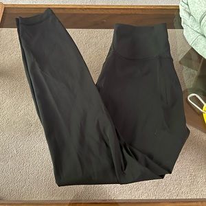 Lululemon wunder unders 7/8 pant